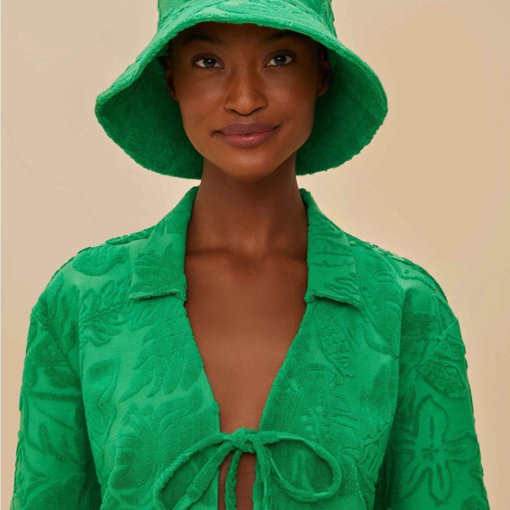 NWT FARM RIO green towel bucket hat; never used